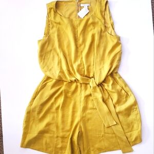 LONDON TIMES Satin Sleeveless Romper